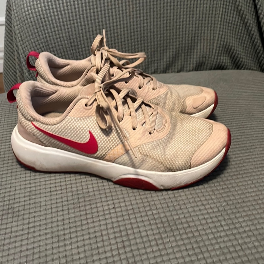 Nike sneakers women’s size 8 worn only a handful of times on a walk